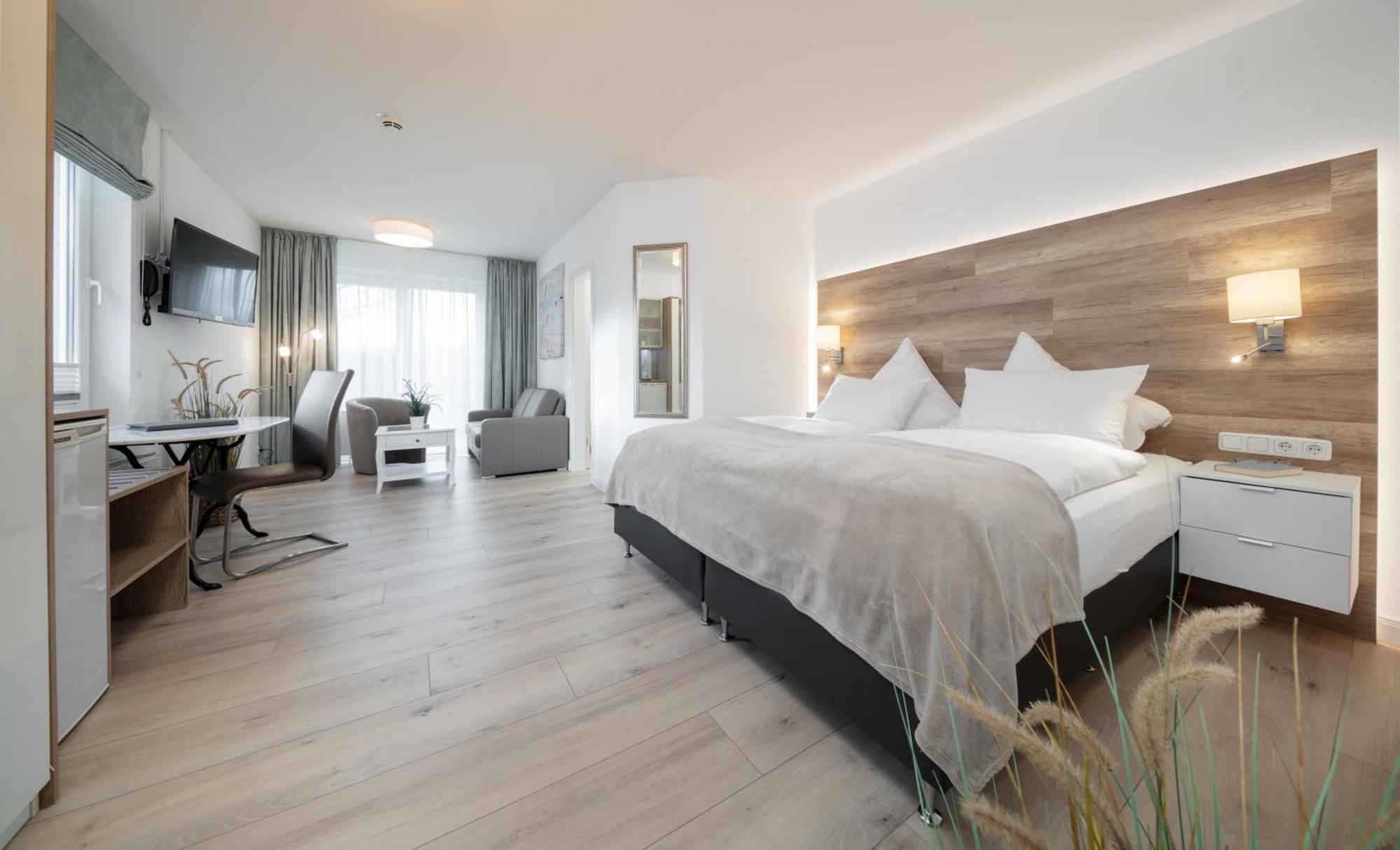Hofhotel Kraehenberg Groemitz Room photo