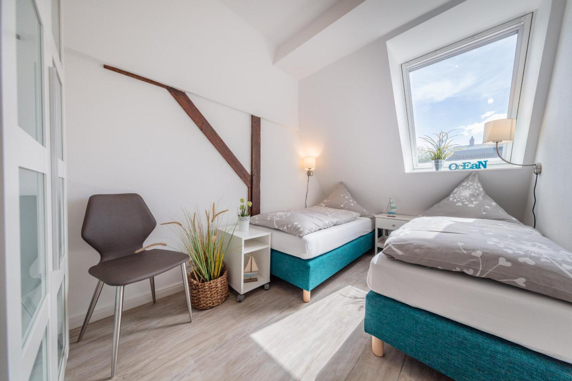 Hofhotel Kraehenberg Groemitz Room photo