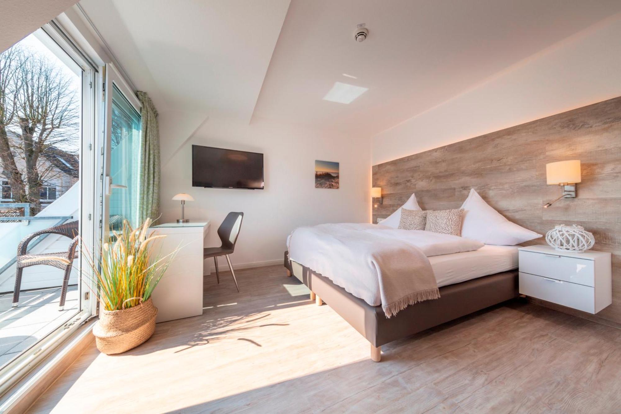 Hofhotel Kraehenberg Groemitz Room photo