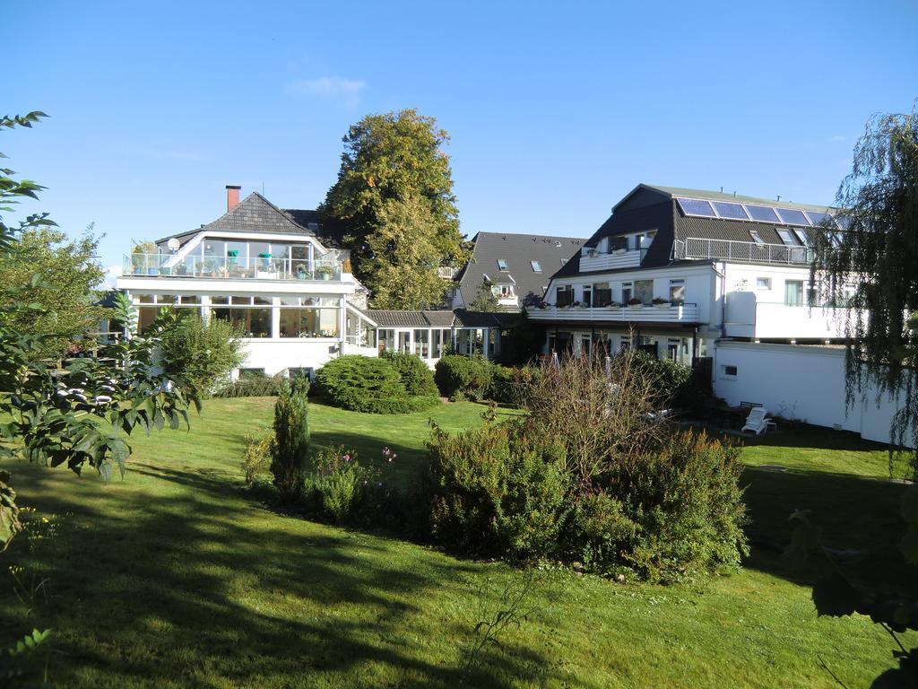 Hofhotel Kraehenberg Groemitz Exterior photo